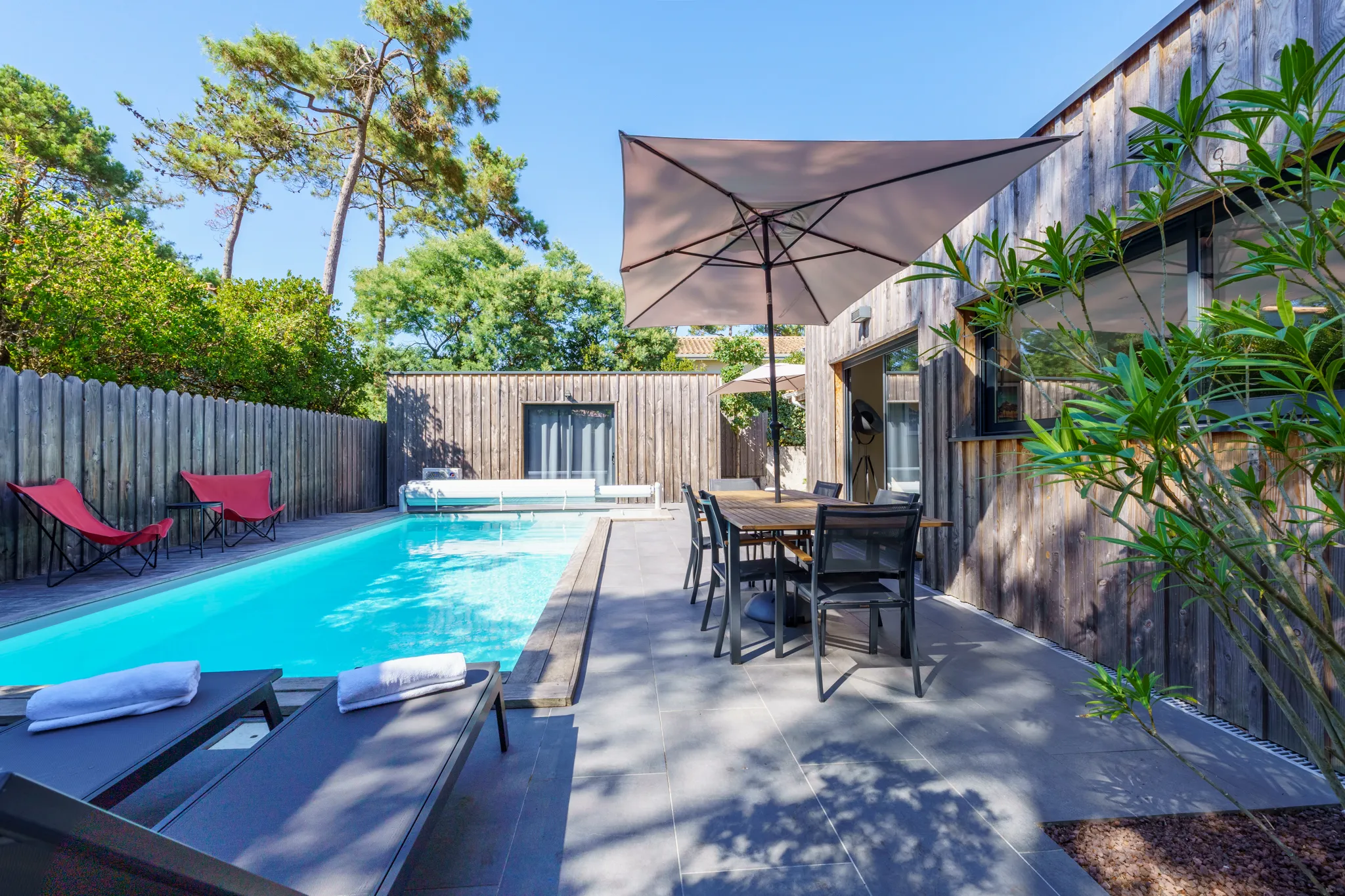Maison de vacances en bois, piscine