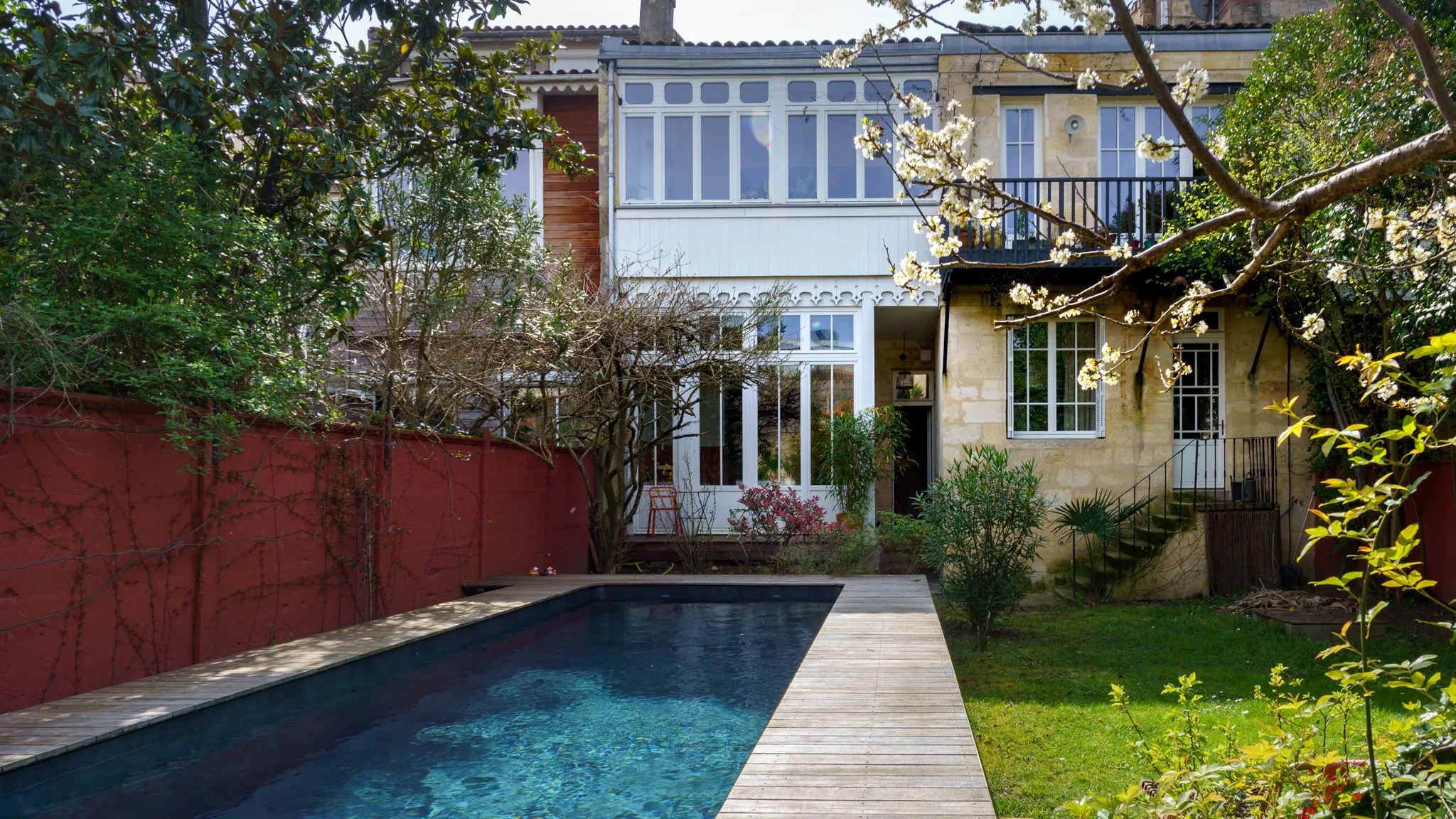 maison de ville avec piscine